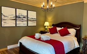 Frigon Suite -Waterfront